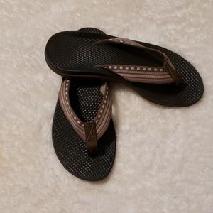Chaco flip flops